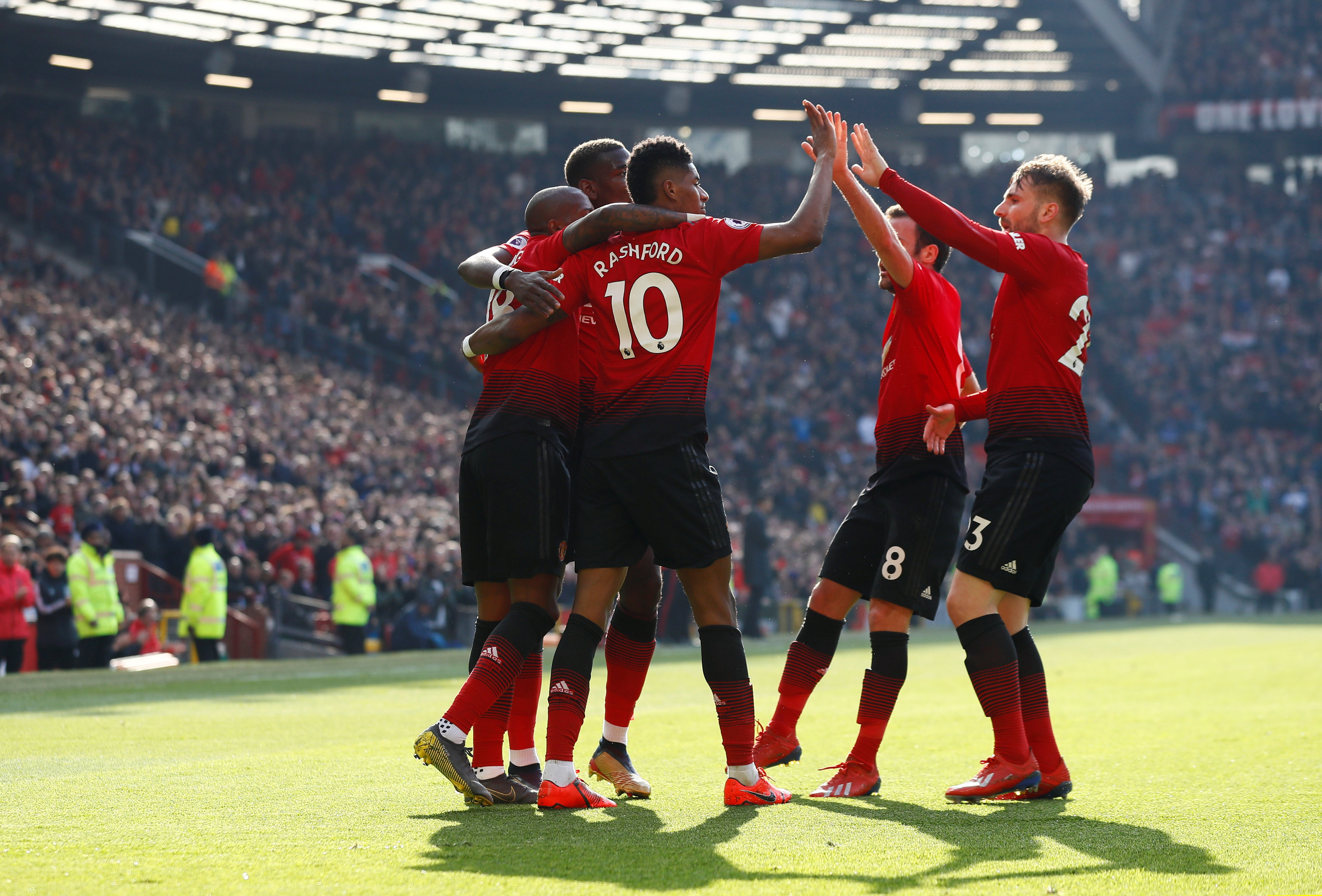 到底隐藏着 到底隐藏着